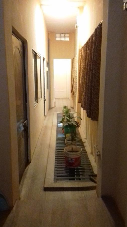 Buddha Guest House Bénarès Extérieur photo