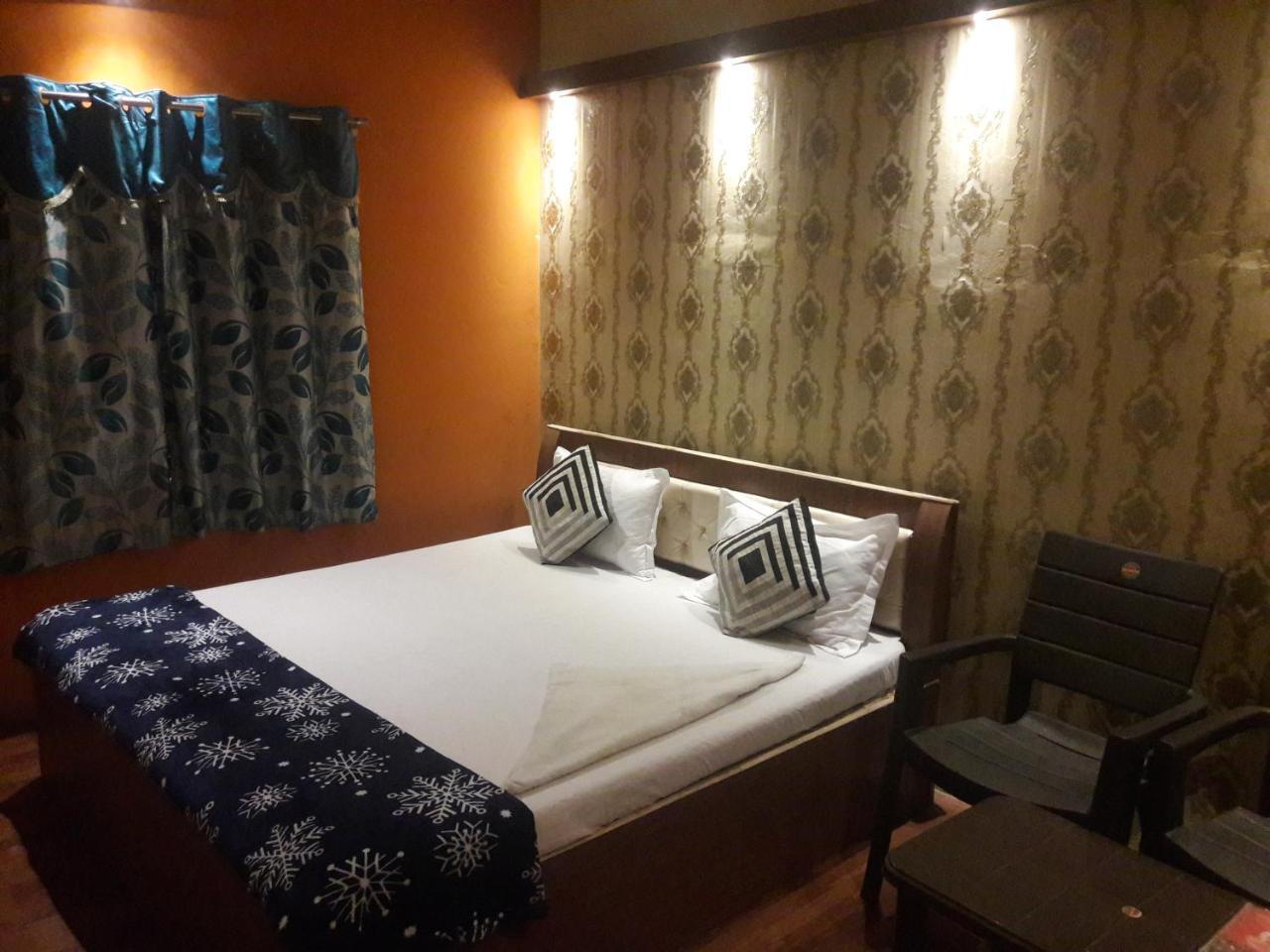 Buddha Guest House Bénarès Extérieur photo